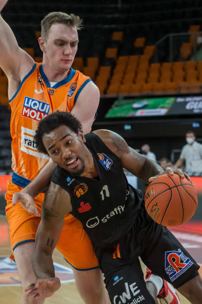 迫使王楚钦 迫使王楚钦