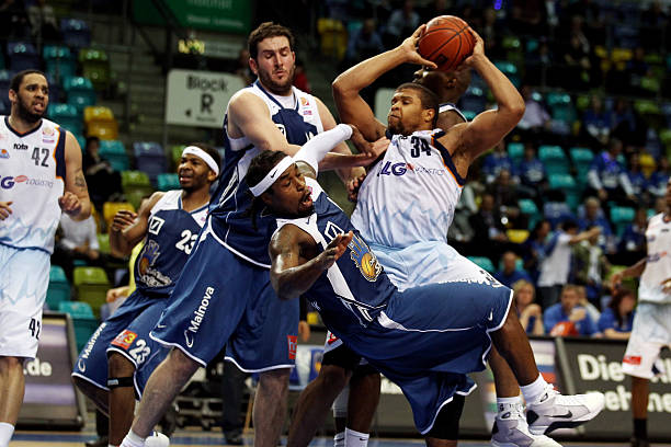 的广泛讨论 的广泛讨论