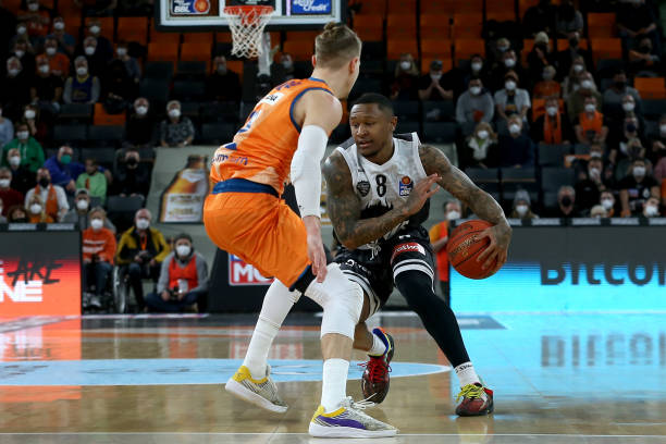 甲联赛中 甲联赛中