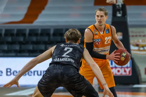 车刺大战的 车刺大战的