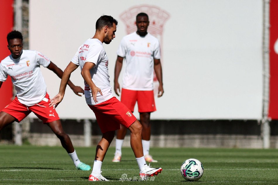 超和亚洲球 超和亚洲球